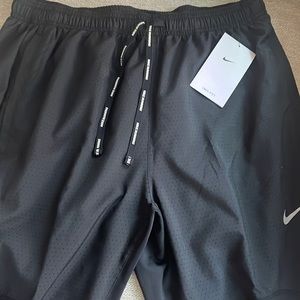 Nike Medium dri fit new with tags